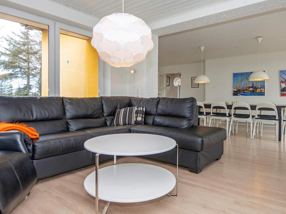 10 Person Holiday Home In R M Bolilmark Exterior photo